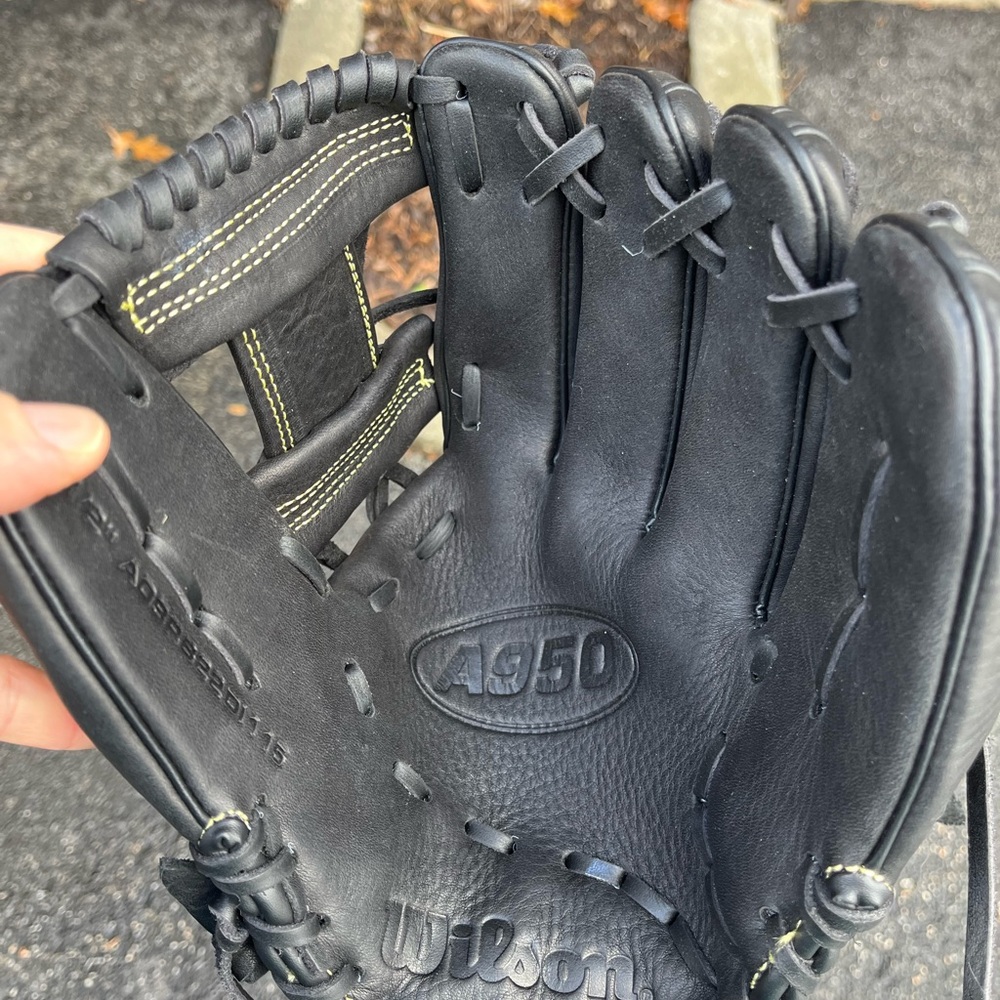 Wilson baseball glove size 11.5- BRAND NEW